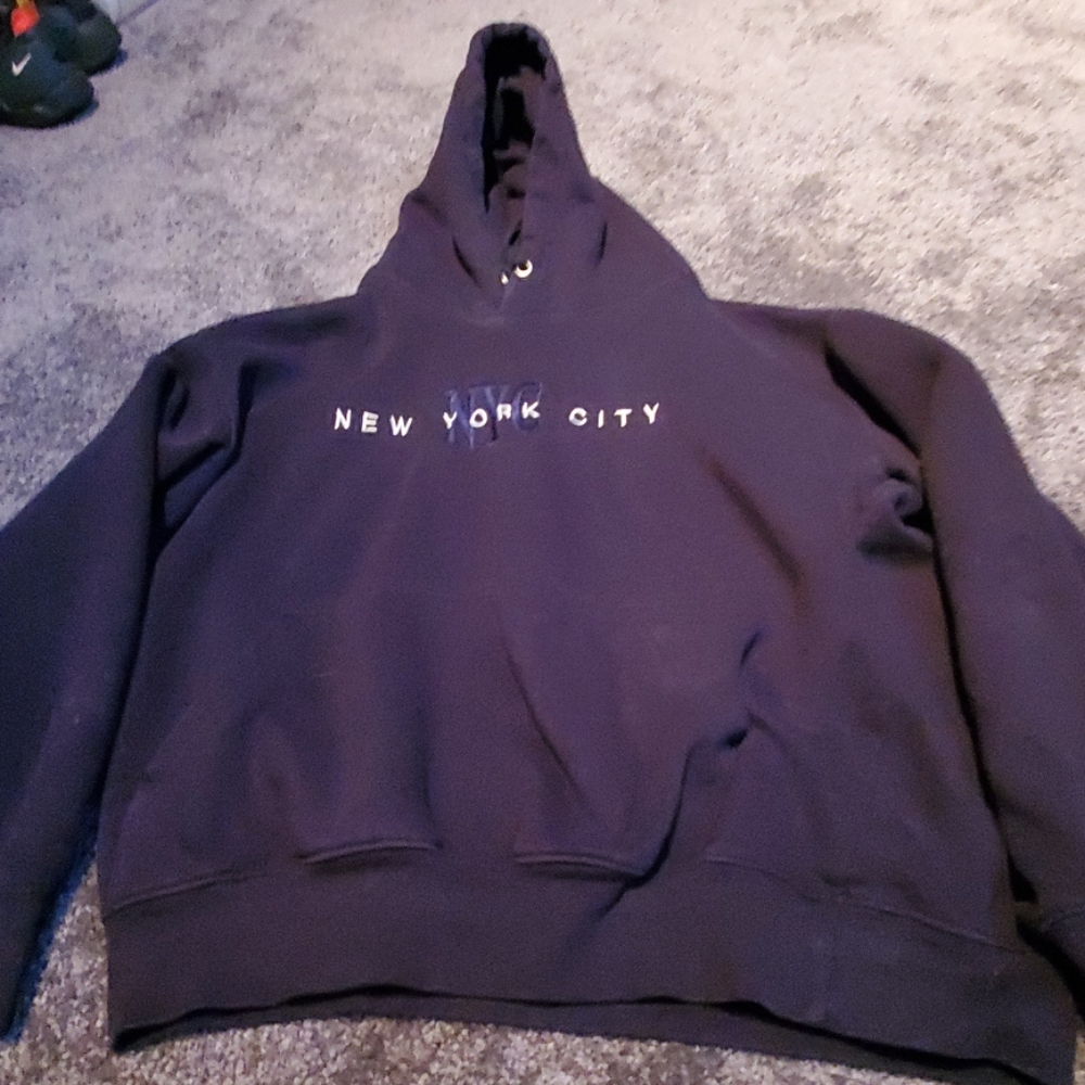 Mens small NYC hoodie